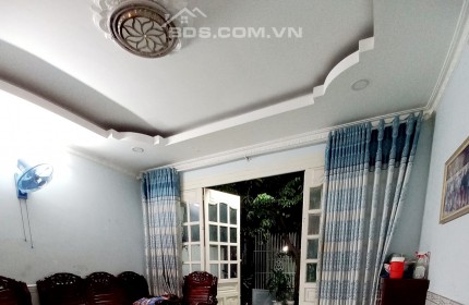 Nhà gần Phú Mỹ Hưng, 4,6m x 20m, xe hơi tới nhà, nhỉnh 4 tỷ